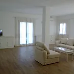 Stazzo Dell'antica Trebbia * سانتا تيريزا غالّورا