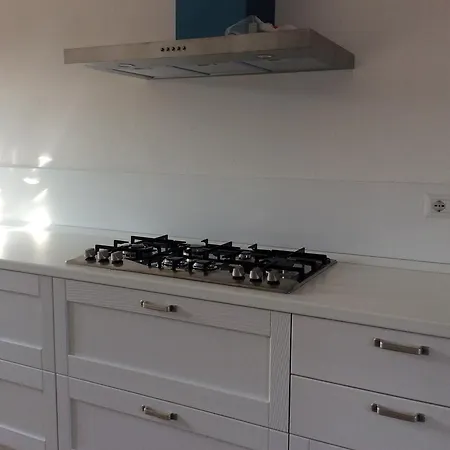 Stazzo Dell'antica Trebbia * 산타테레사의갈루라